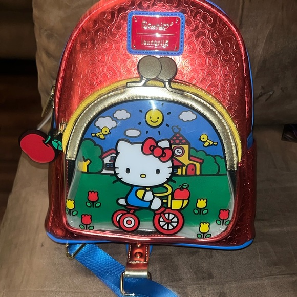 Loungefly Handbags - Loungefly